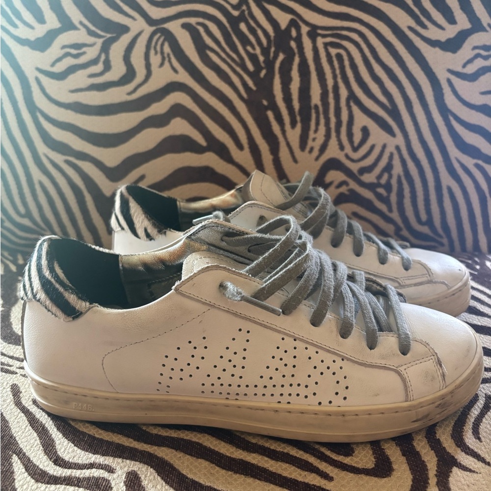 P448 White and Gray Sneakers